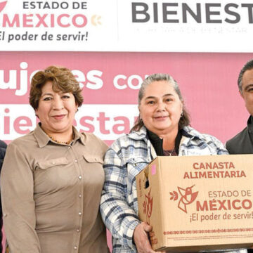 Adelantan tres bimestres del programa Mujeres con Bienestar