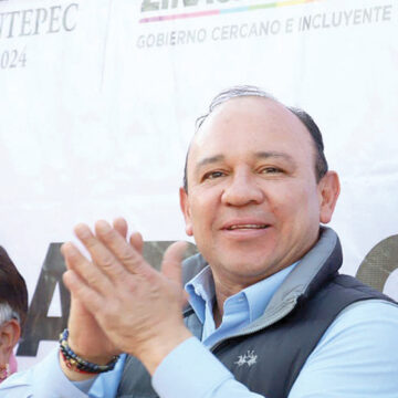 Inaugura Manuel Vilchis obra de pavimentación en Zinacantepec