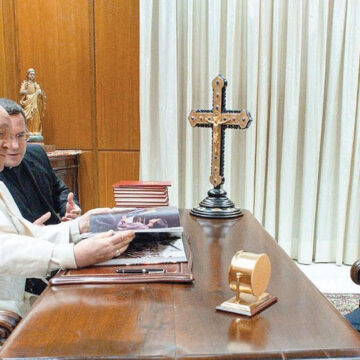 Martin Scorsese se reúne con el Papa Francisco en el Vaticano