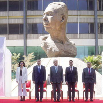 El petróleo ha sido, es y seguirá siendo un buen negocio, asegura López Obrador