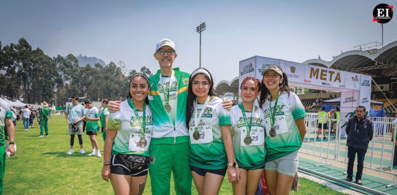 Fortalece UAEMéx promoción de actividad deportiva con Caminata y Carrera Atlética Universitaria 2024