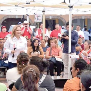 Delinea Ana Muñiz acciones a favor de la educación en San Mateo Atenco