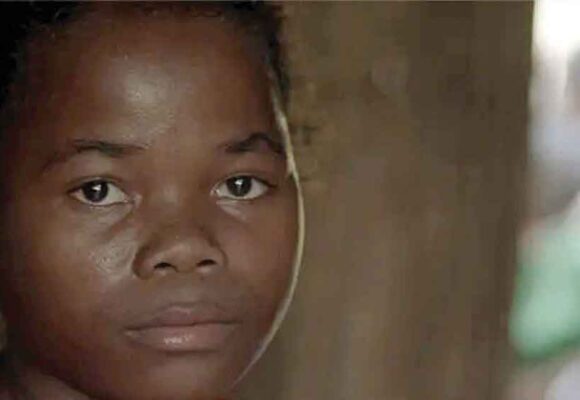 “Fifaliana”, documental que evidencia la difícil situación que viven las mujeres marginadas en África