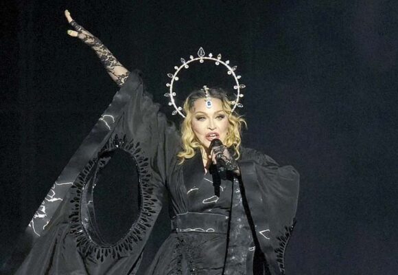 Madonna reúne a 1 millón 600 mil brasileños en concierto gratuito
