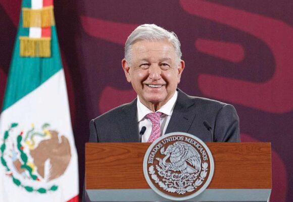 López Obrador dice que no habrá apagón el 2 de junio