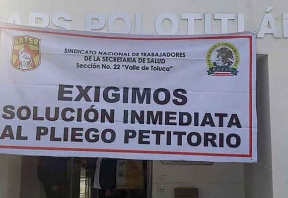 En Querétaro, trabajadores de la salud piden mejor atención médica