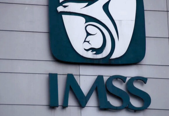 IMSS-Bienestar en el Edoméx tendrá 82 médicos generales y 325 especialistas en hospitales mexiquenses