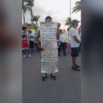 Policías de Campeche en paro exigen al Congreso del Estado que los escuchen