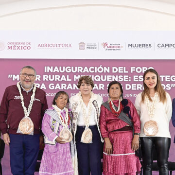 Mantiene Delfina Gómez cercanía con mujeres rurales, indígenas y campesinas del Edoméx