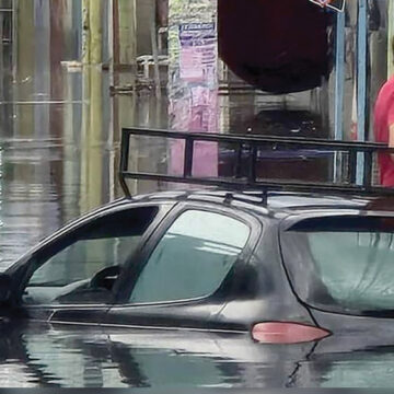 Lluvias colapsan el trasporte público en el oriente del Edoméx