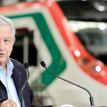 RECONOCE LÓPEZ OBRADOR QUE TREN MÉXICO-TOLUCA NO SE TERMINARÁ EN SU SEXENIO