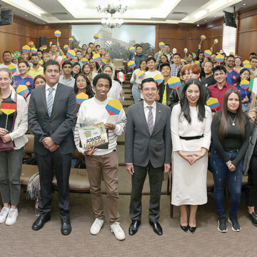 Fortalece UAEMéx la multiculturalidad recibiendo estudiantes de movilidad nacional e internacional