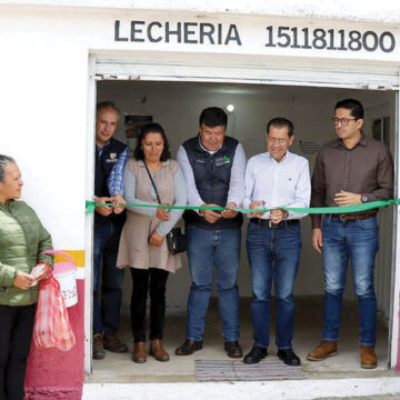 Inauguran nueva lechería Liconsa en Zinacantepec