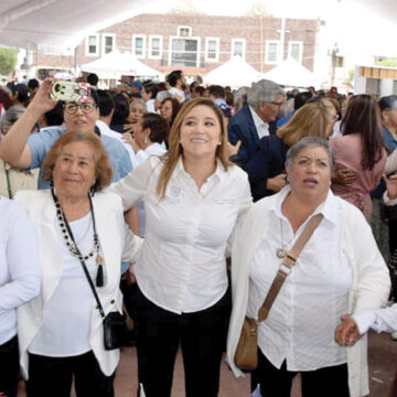 Festejan en San Mateo Atenco a los adultos mayores