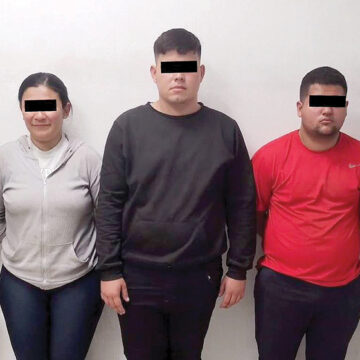 Detienen a tres extranjeros por posesión de mercancía de dudosa procedencia