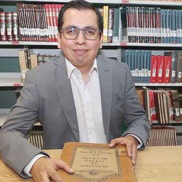 Reconocen aportación del docente Luis Fernando Vivero Domínguez a la investigación del patrimonio histórico de México