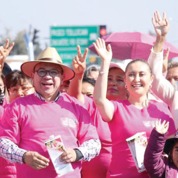 Buscan crear conciencia sobre cáncer de mama en Zinacantepec