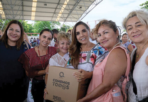 Mara Lezama entrega apoyos a familias de Benito Juárez