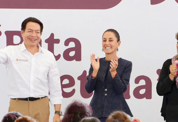 LA PRESIDENTA CLAUDIA SHEINBAUM Y DELFINA GÓMEZ PRESENTAN BECA DE EDUCACIÓN “RITA CETINA” EN PAPALOTLA