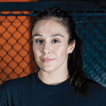 Sufre fractura Alexa Grasso en la pierna