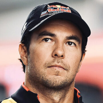 Checo Pérez seguirá en Red Bull en Temporada 2025