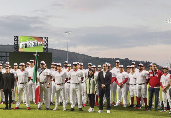 Inauguran estadio de béisbol en Nayarit, pero no tienen equipo