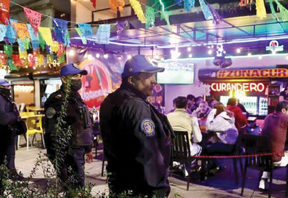 En la alcaldía Coyoacán las chelerías se encuentran ahora en casas o tianguis