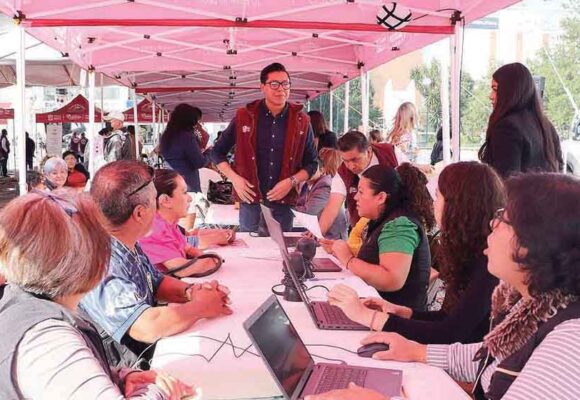 GEM acerca trámites y servicios gratuitos a familias de Naucalpan